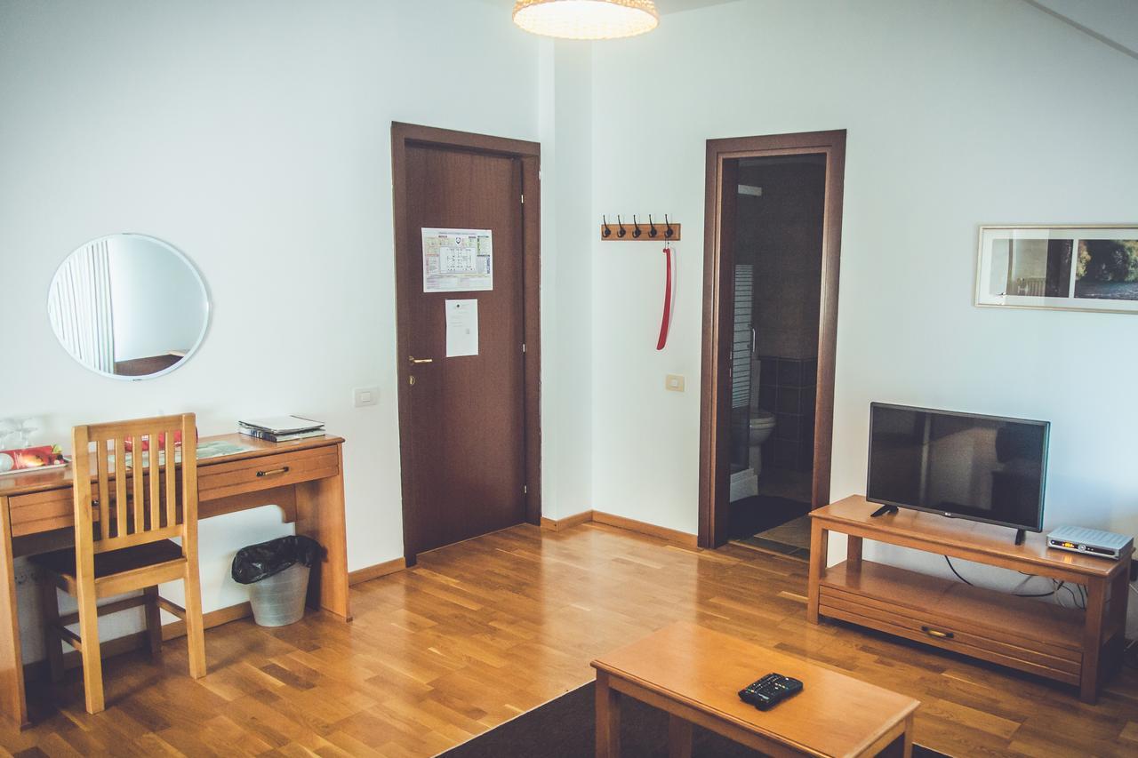 Casa Pescarilor Hotel Lunca  Buitenkant foto